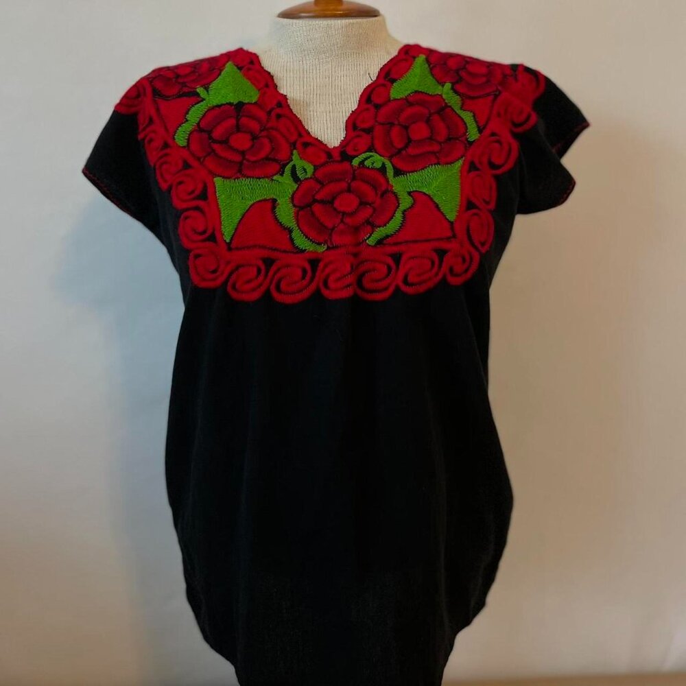 Vibrant embroidered Mexican Puebla blouse, Women's size L/XL